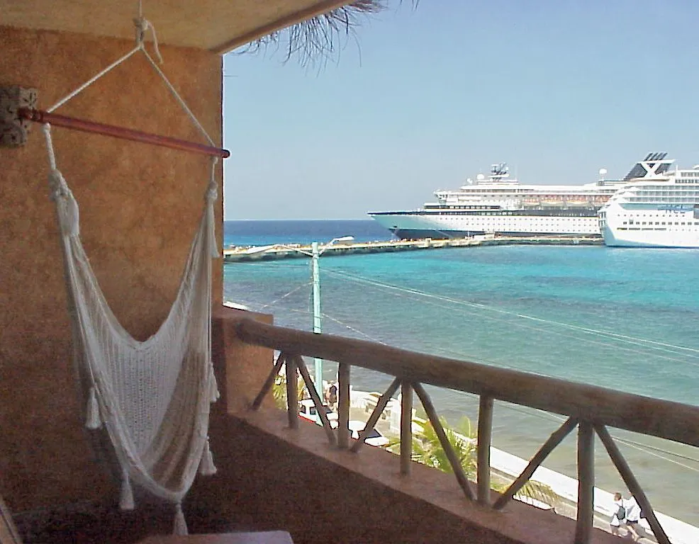 Hotel Boutique Vista Del Mar Косумель